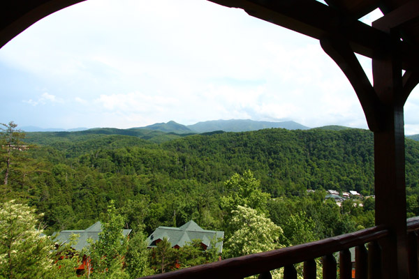 smoky mountain cabin getaway