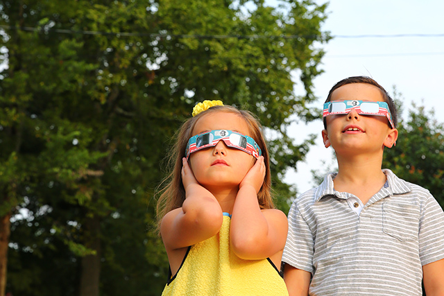 free eclipse resources for kids