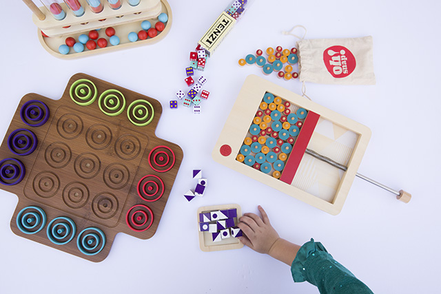 5 must-have family games - perfect for family game night, parties, etc. Awesome gift ideas.