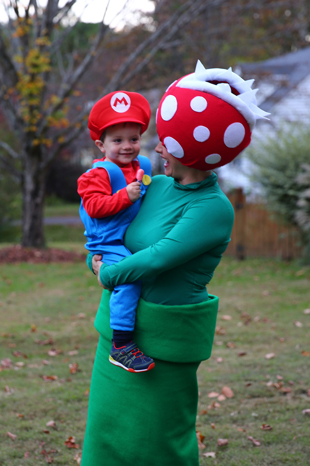 Costume Tutorial: Venus Flytrap + Pipe from Super Mario Bros. | The Mom Creative