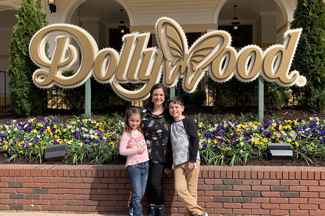 Dollywood DreamMore Resort Review & Benefits