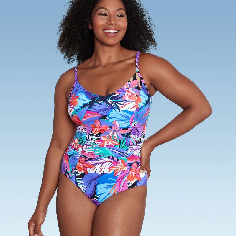 women's swimsuits